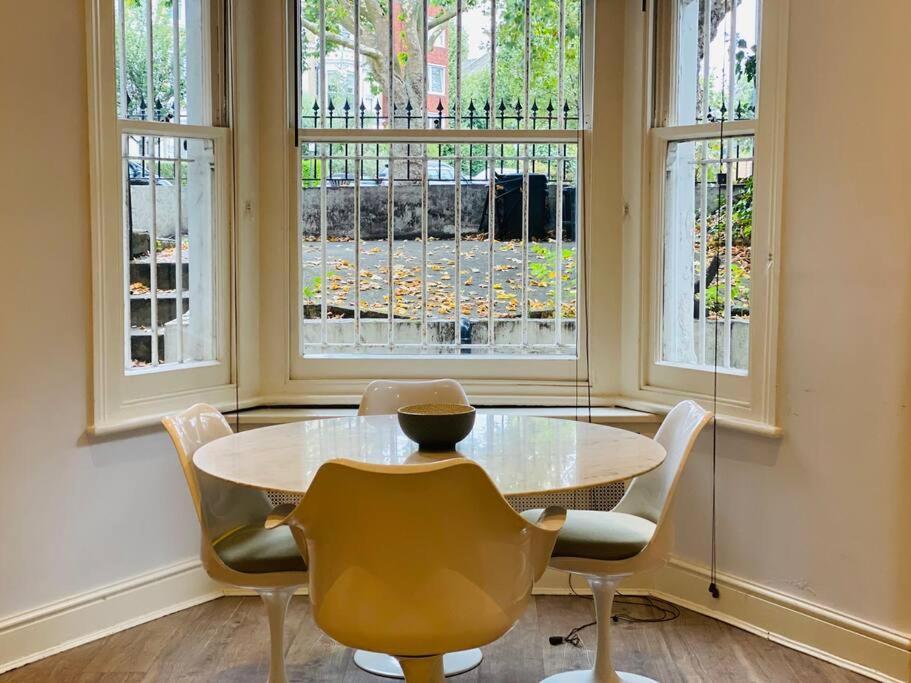 Beautiful 2 Bed/ 2 Bath Notting Hill Garden Flat Διαμέρισμα Λονδίνο Εξωτερικό φωτογραφία